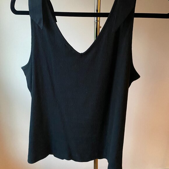 J Crew Ribbed Tank Top w Bows - Picture 5 of 5